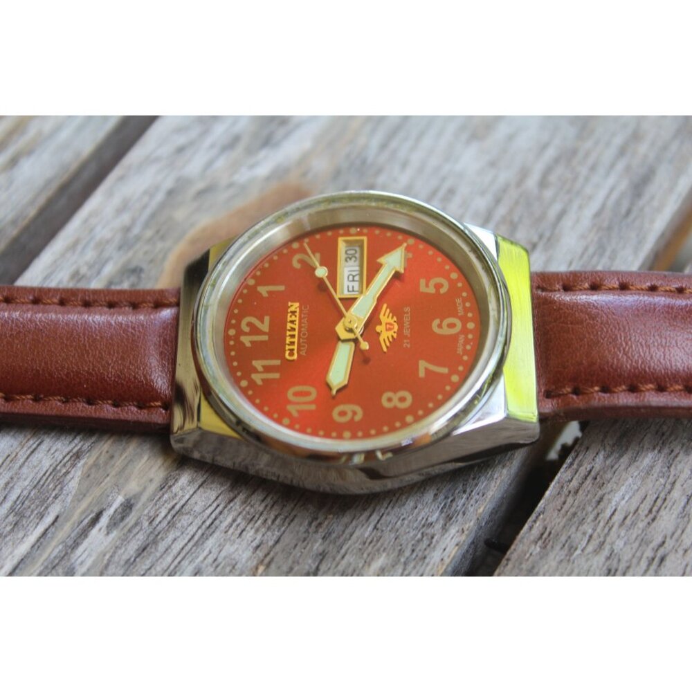 Citizen Automatic 21 Jewels Red Dial Silver Case Men's Vintage Watch.  EUC - Picture 5 of 6